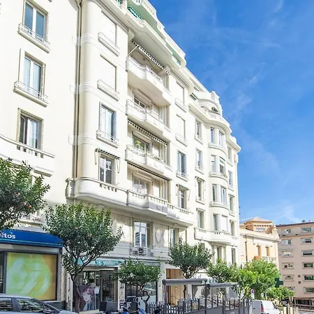 Palais Athenea Apartment